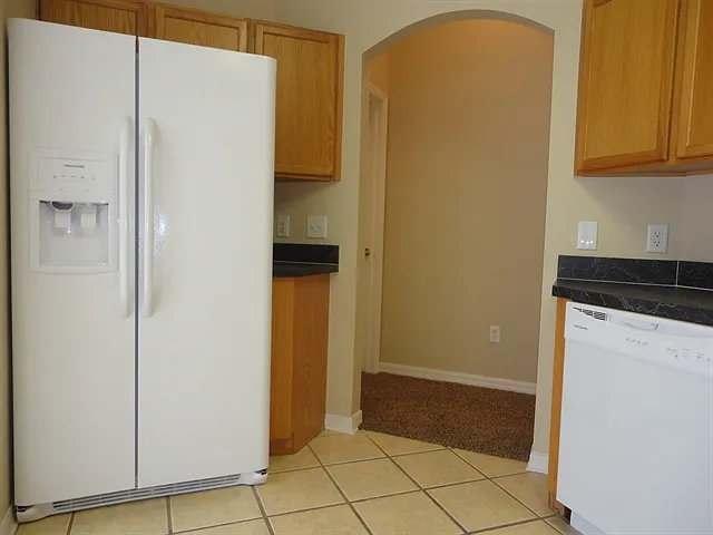 4 bed, 2.0 bath, 1505 sqft, $2,265 — Photo 4
