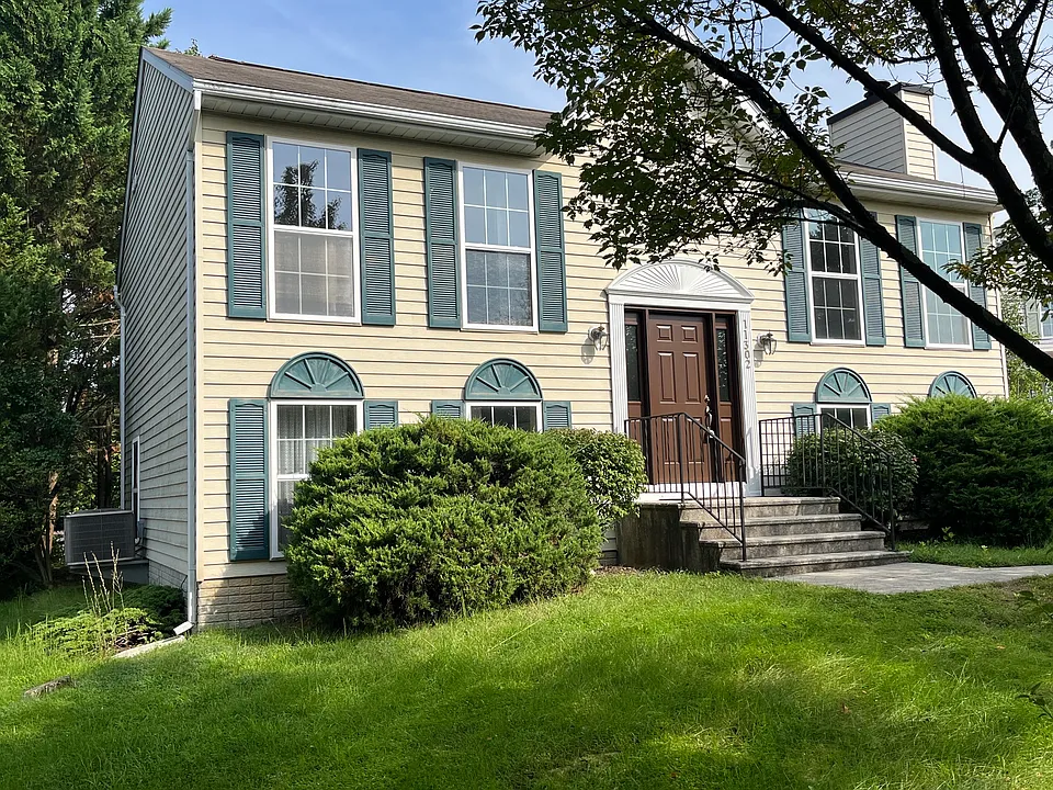 11302 Worchester Ter