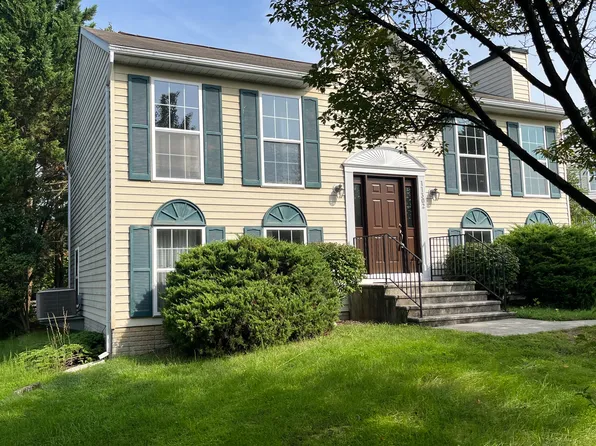 11302 Worchester Ter, New Market, MD 21774