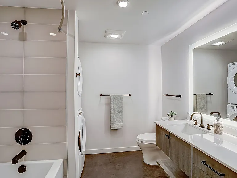 Parque Kirkland Apartments — Photo 7