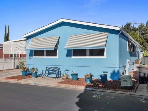 900 Old Stockton Rd Spc 302, Oakdale, CA 95361