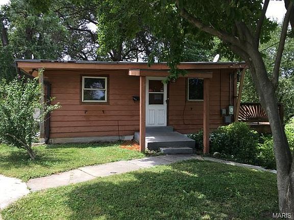 2nd image of 7603 Clevedon St
