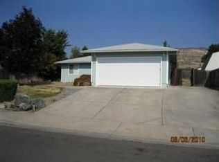 3060 Bron Cir, Medford, OR 97504