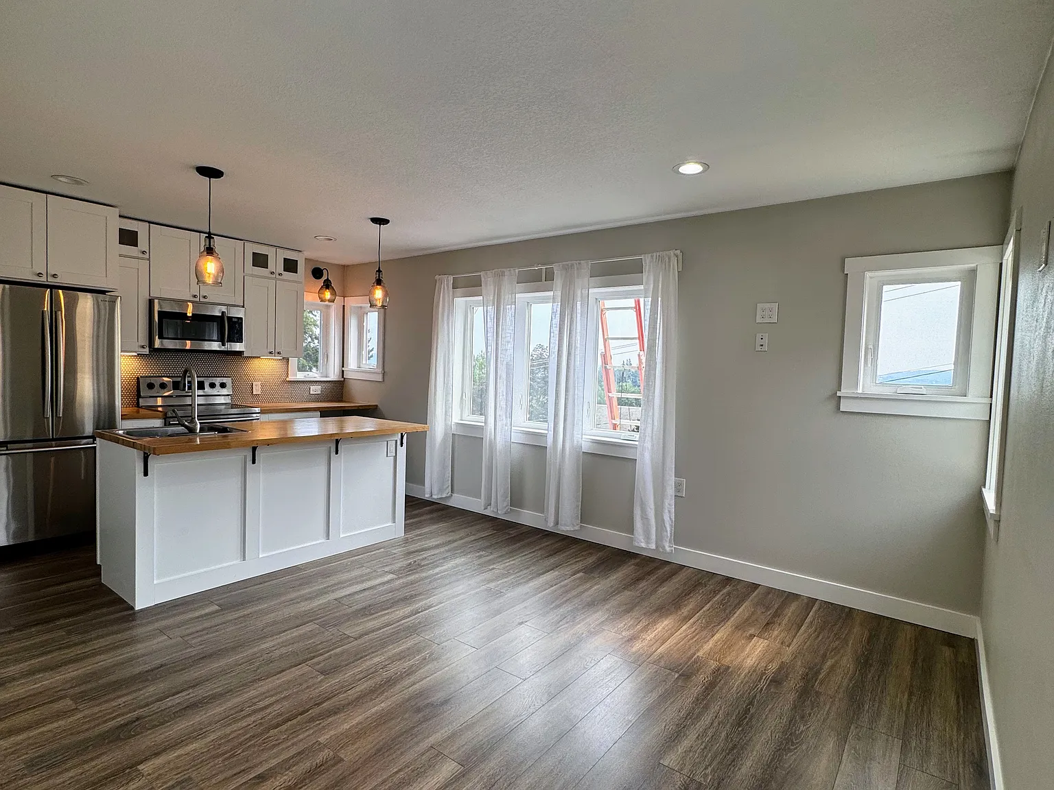 1507 NW 10th Ave — Photo 1