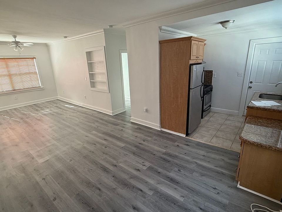 1st image of 439-449 Anastasia Ave #18