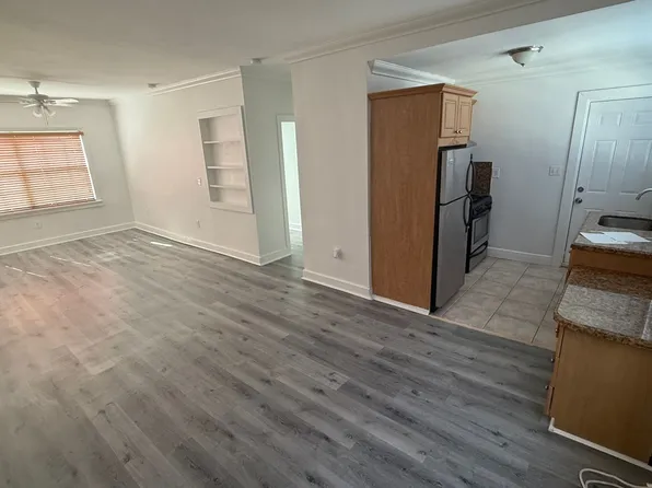 Mayfair House, 439-449 Anastasia Ave #18, Miami, FL 33134