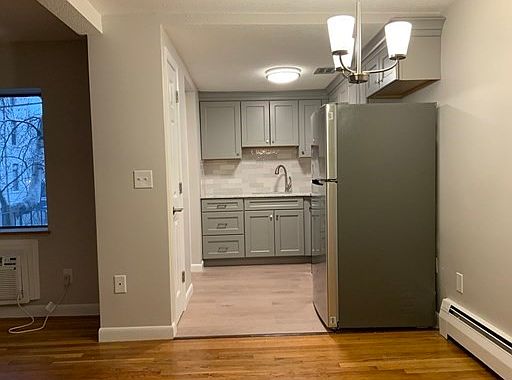 5th image of 230 Essex St APT 24