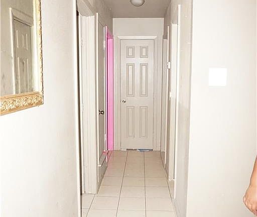 2nd image of 1114 Manitoba Dr