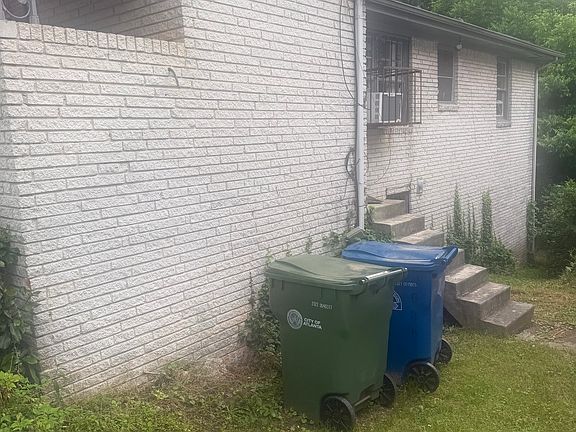 4th image of 638 Church St NW