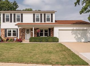 7921 Campion Ln, Hazelwood, MO 63042