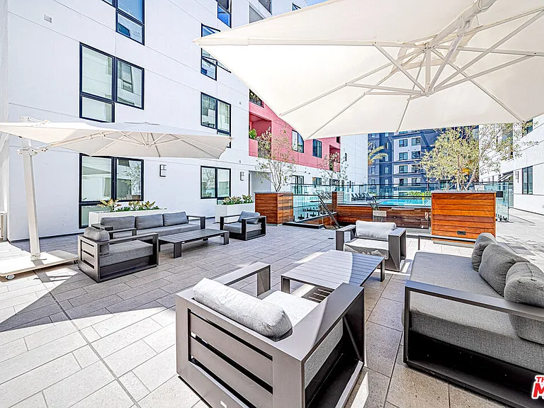 1234 Wilshire Blvd #321 — Photo 25