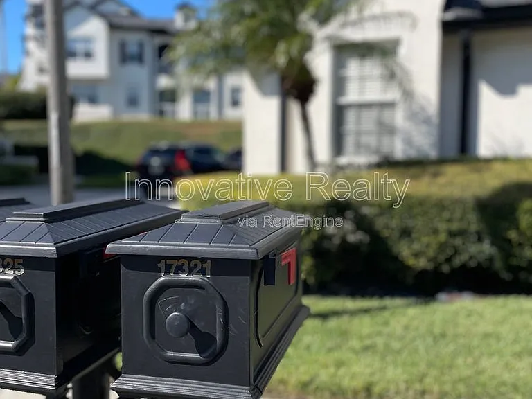 17321 Promenade Dr — Photo 3