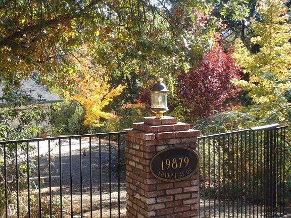 3rd image of 19879 Silver Leaf Dr