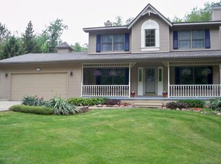 9291 N Royston Rd, Grand Ledge, MI 48837