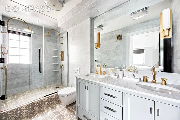 Sold by Compass | media 19