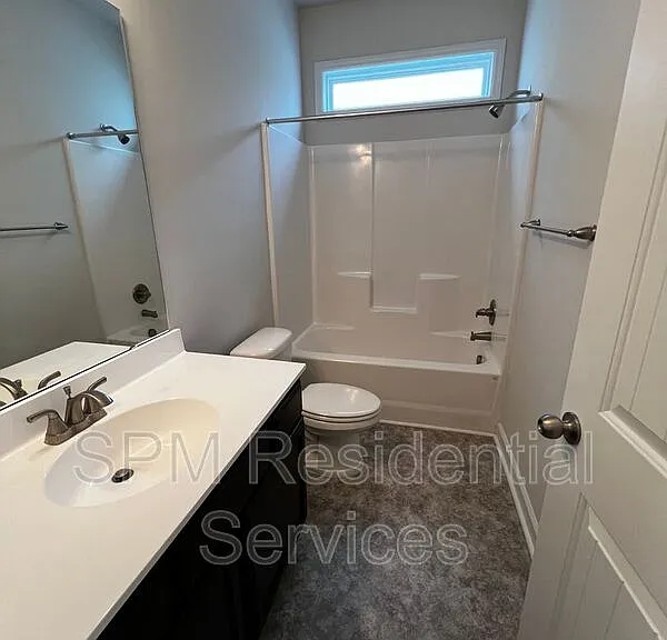 407 Vandemere Ct — Photo 13