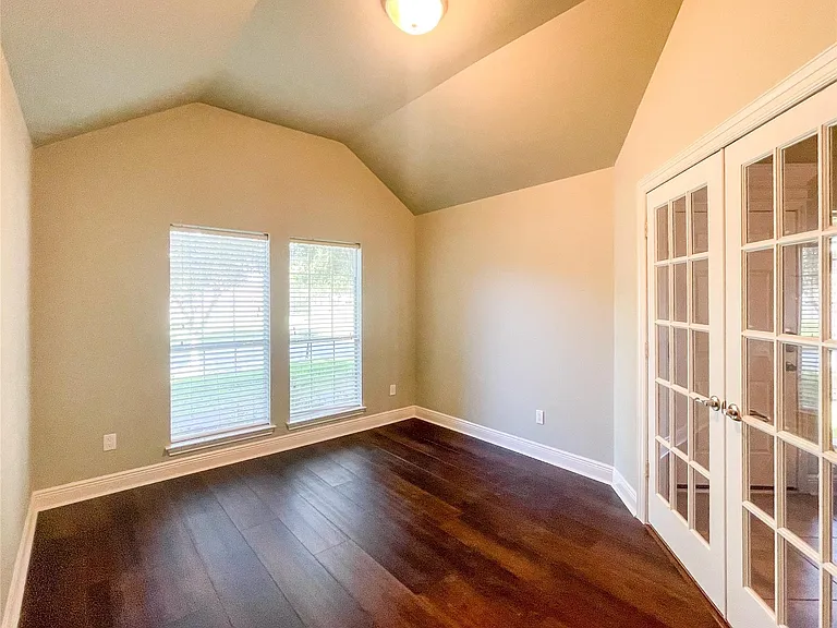 854 Skyspring Ln — Photo 14