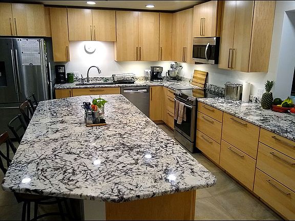 4th image of 2128 Mississippi Ave