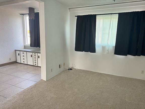 Bonus room and dining room