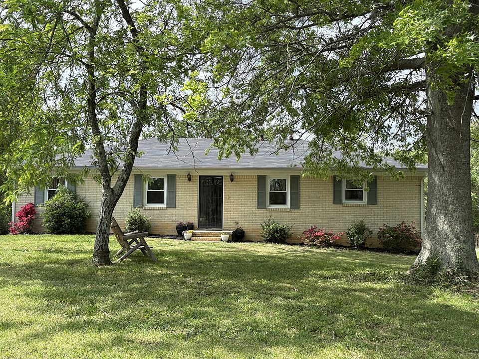 1st image of 430 Delong Rd