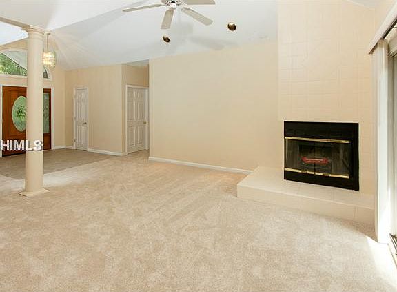 4th image of 2 Deerfield Ct