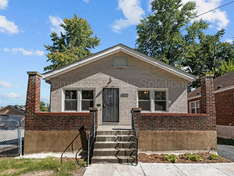 608 Tesmore Pl