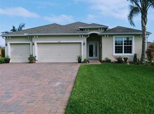 6390 Parklane Ct, Vero Beach, FL 32967
