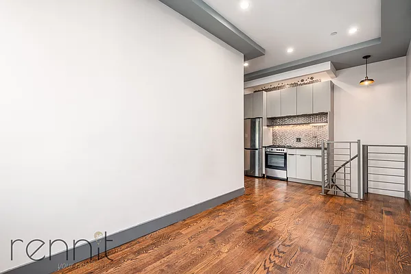 Rented by Rennit Inc. | media 4