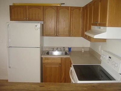 3rd image of 426 Lakeside Dr APT 245
