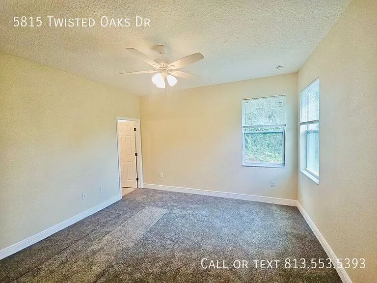 5815 Twisted Oaks Dr — Photo 44
