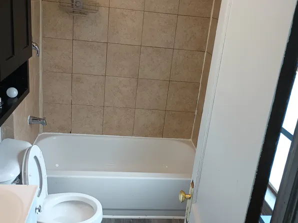 2206 Denison Ave #6, Cleveland, OH 44109