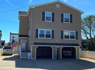 6 E Winifred Ave, Long Beach Twp, NJ 08008