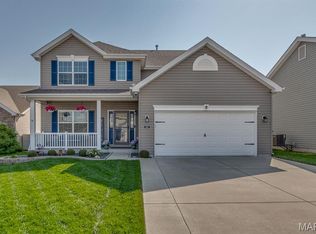 3452 Charlestowne Crossing Dr, Saint Charles, MO 63301