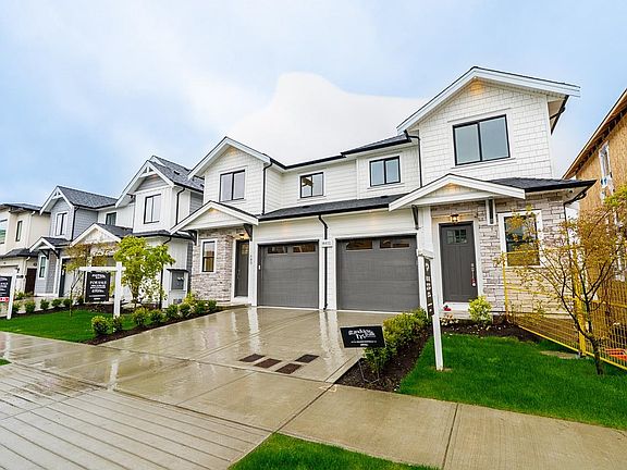 3rd image of 16612 18a Ave #102