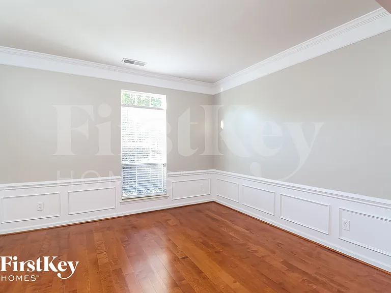 13505 Walkers Creek Dr — Photo 15