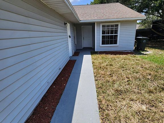 4th image of 115 Shady Oak Ln #115