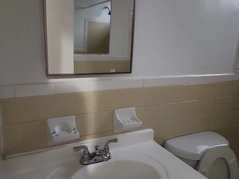 122 N Highland Ave #2 — Photo 9