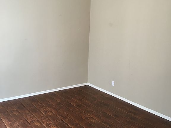 5th image of 1600 N Bronson Ave APT 28