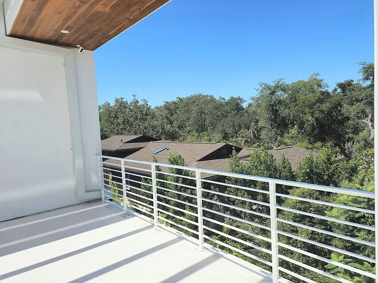 Roberts Bay Ln — Photo 38