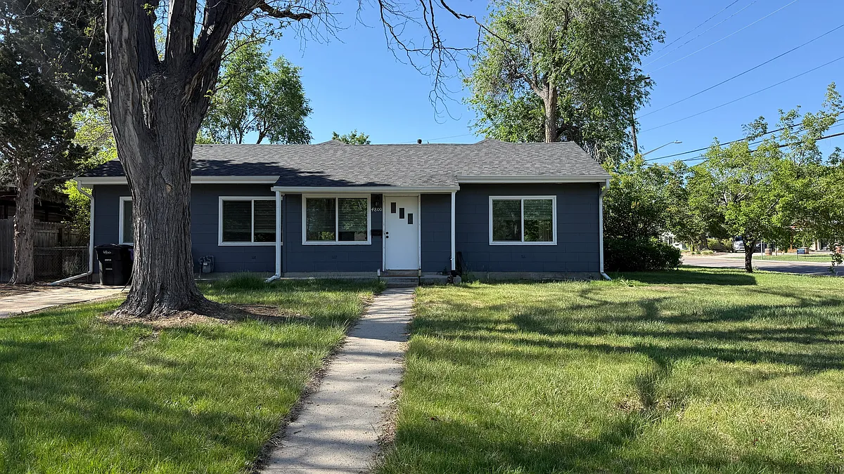 Building Photo - 4800 E Bates Ave