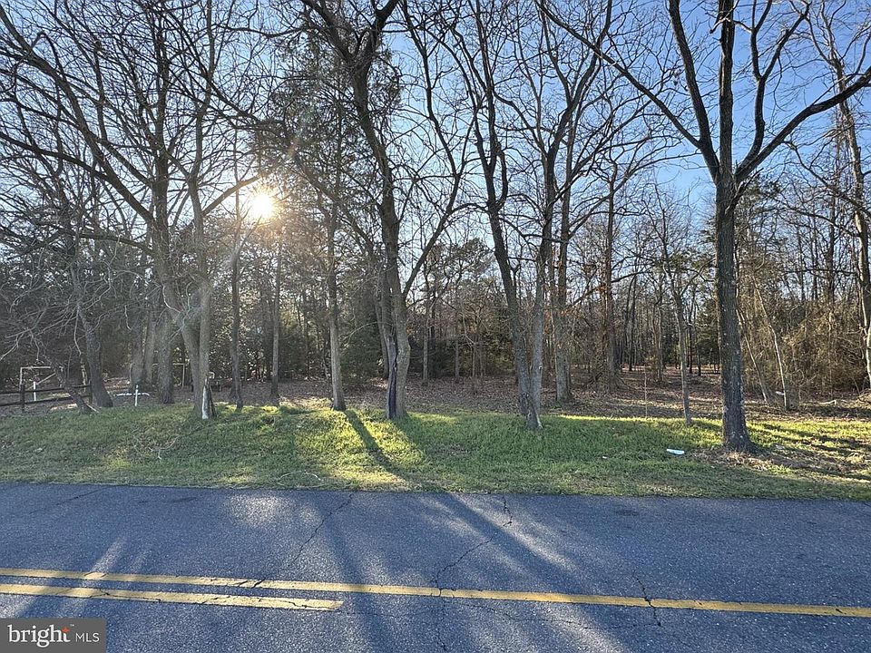 2nd image of Williamsburg Rd
