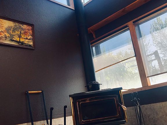 Lower solarium and fireplace