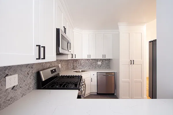 Rented by Douglas Elliman | media 2