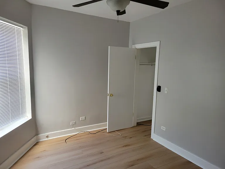 3304 W Fulton Blvd #3 — Photo 11