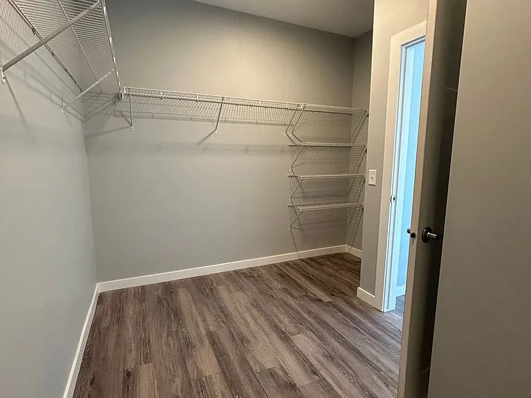 2723 Adams St — Photo 22