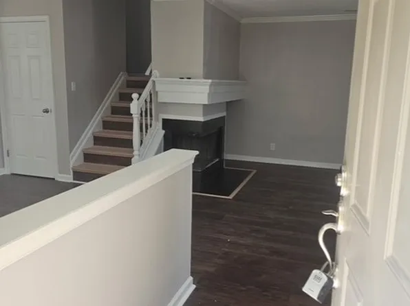 354 Rivers Ridge Cir, Newport News, VA 23608