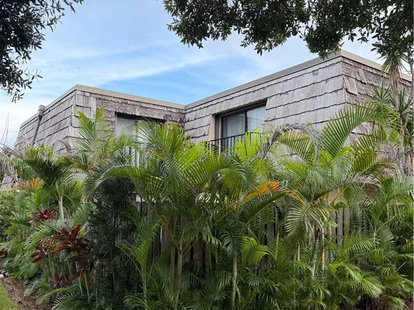 360 S Waverly Pl APT 6A, Vero Beach, FL 32960