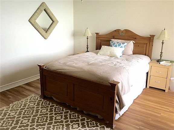 4th image of 7625 Sun Island Dr S APT 206