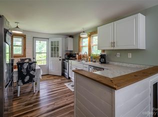 2061 Robinson Rd, Newton, NC 28658