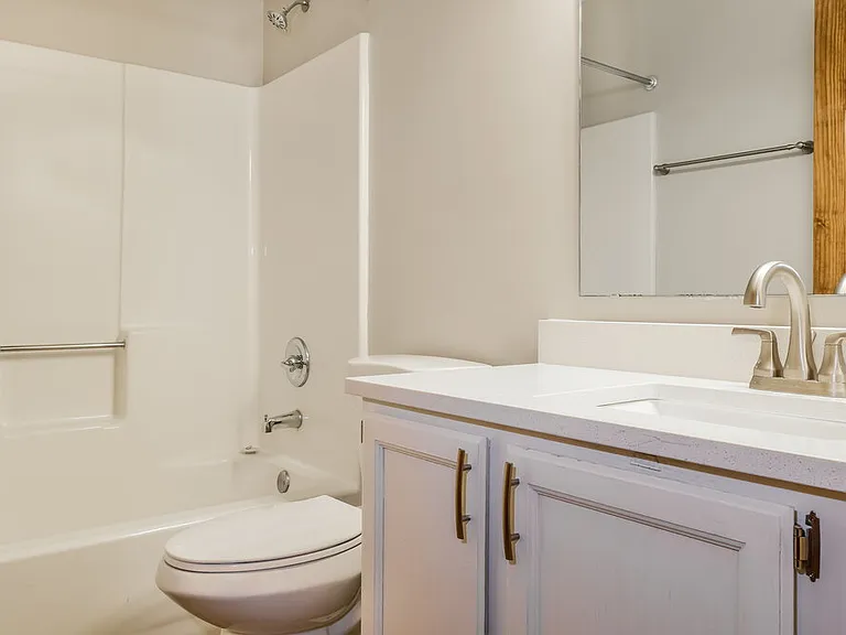 8867 Sundrop Rd — Photo 12